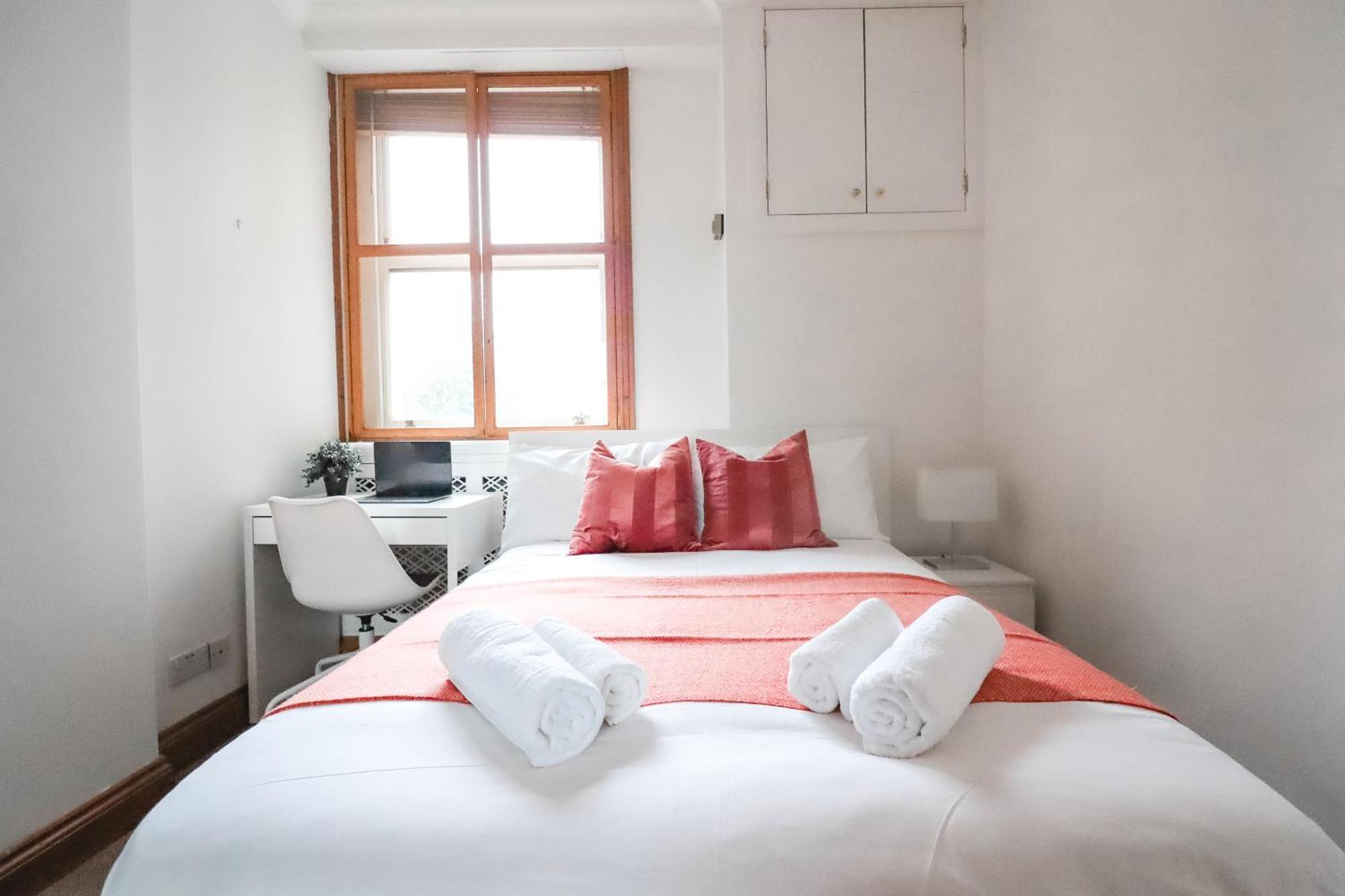 Chelsea Rooms Лондон Екстериор снимка